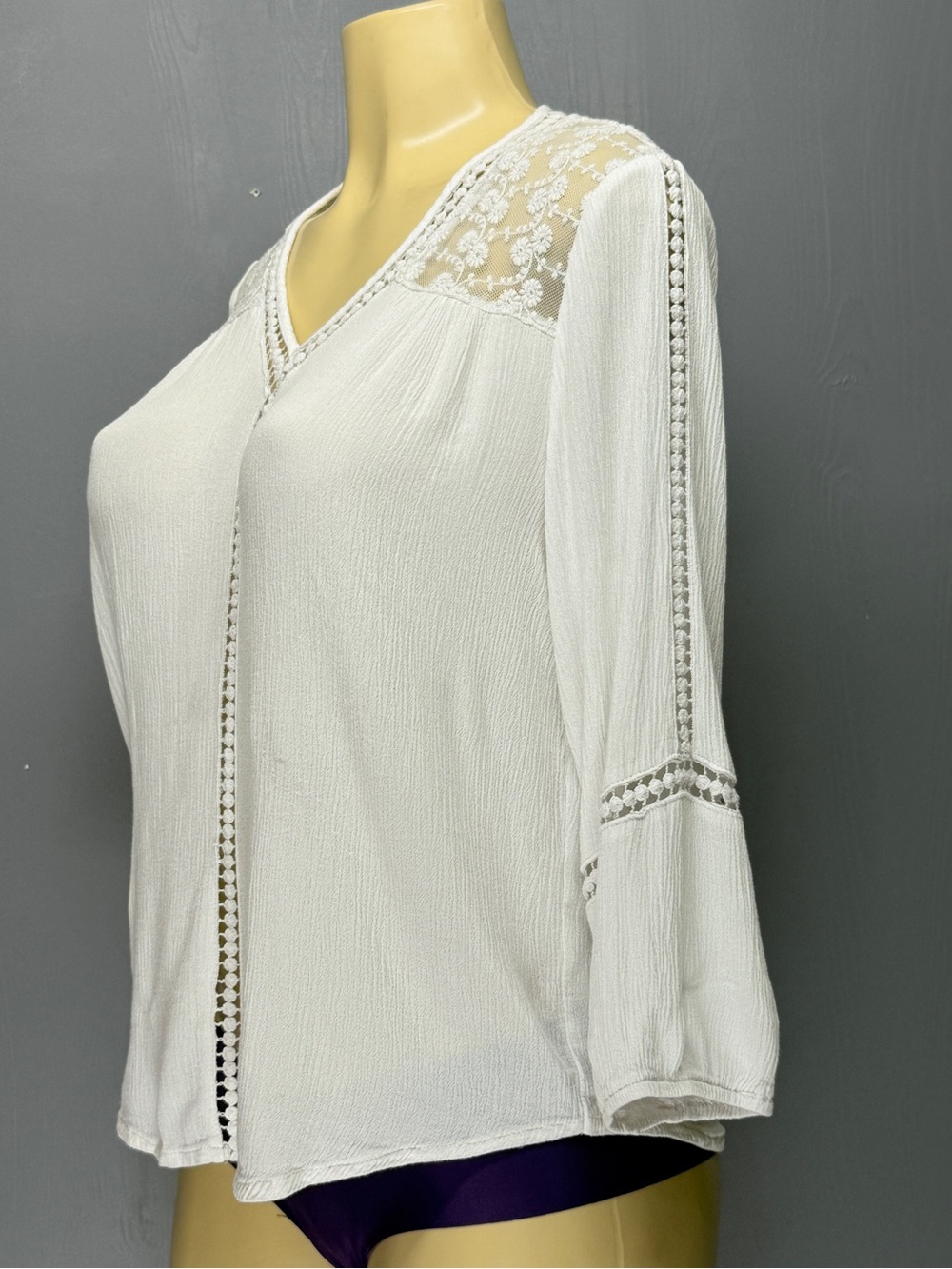 John Paul Richard Medium Lace Trim Peasant Blouse Boho Top